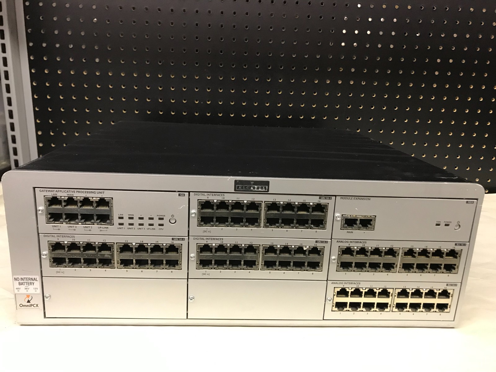 Alcatel Lucent OmniPCX Enterprise Large Server 3EH76027BEAB UAI SLI GA MEX