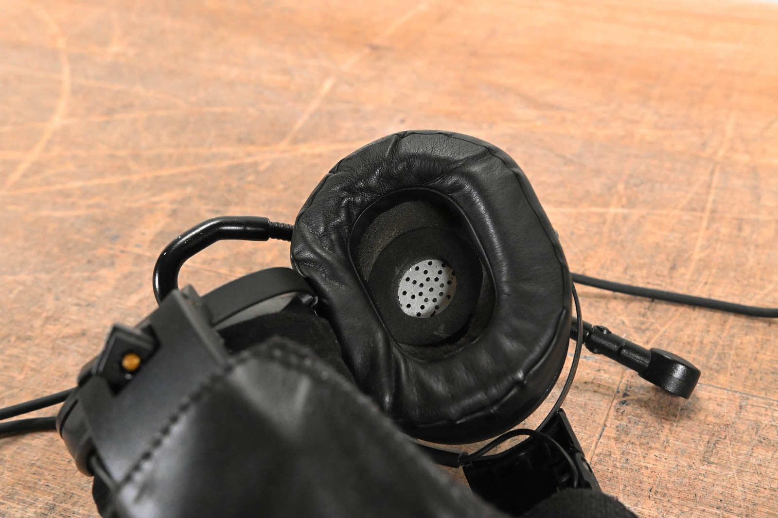 RTS HR-2 A4M Dual-Sided Full-Cushion Medium-Weight Intercom Headset CG01DFK