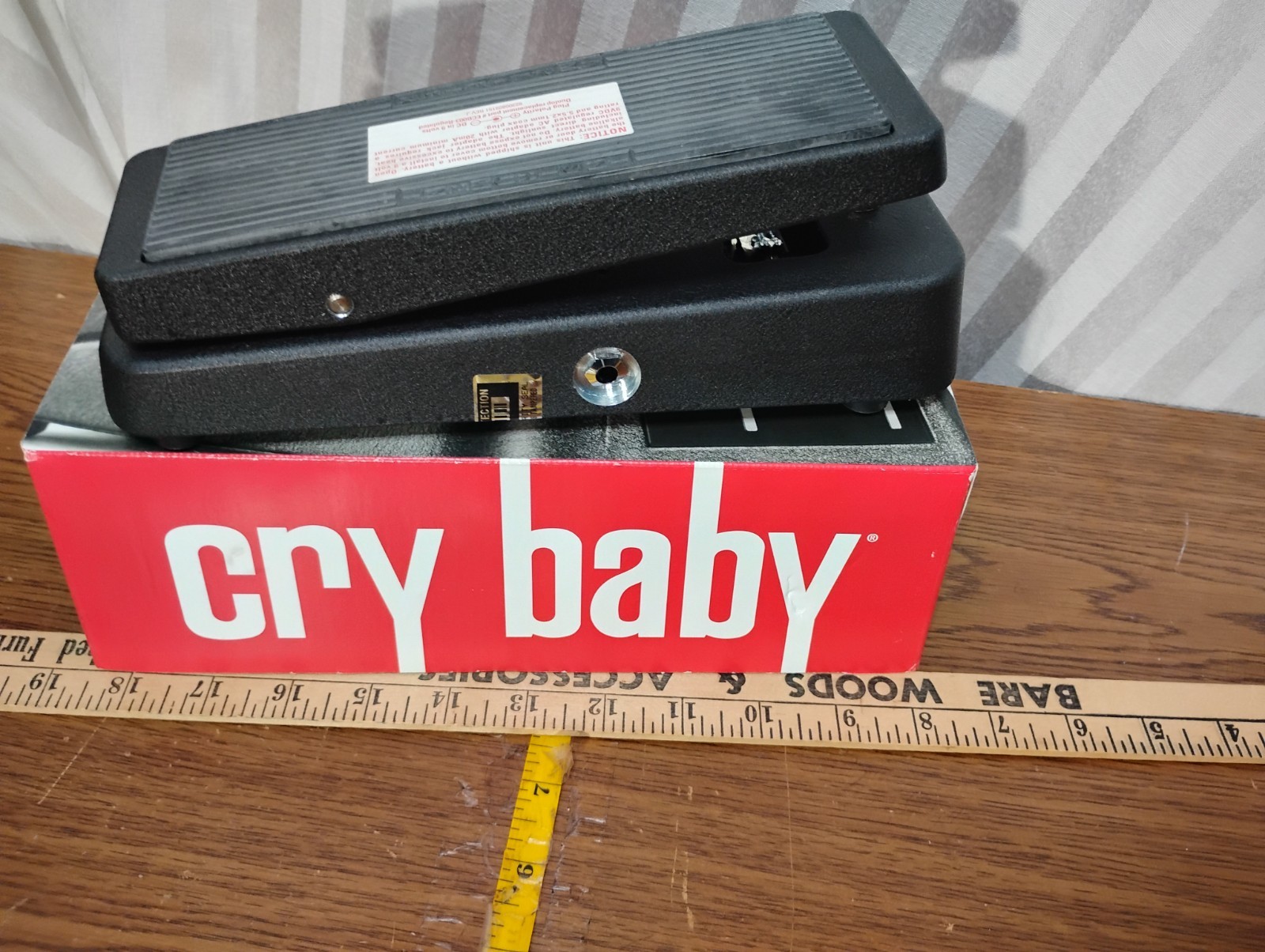 New Dunlop GCB95 Cry Baby Wah Guitar Effects Pedal NEW IN BOX FAST SHIPPING B21