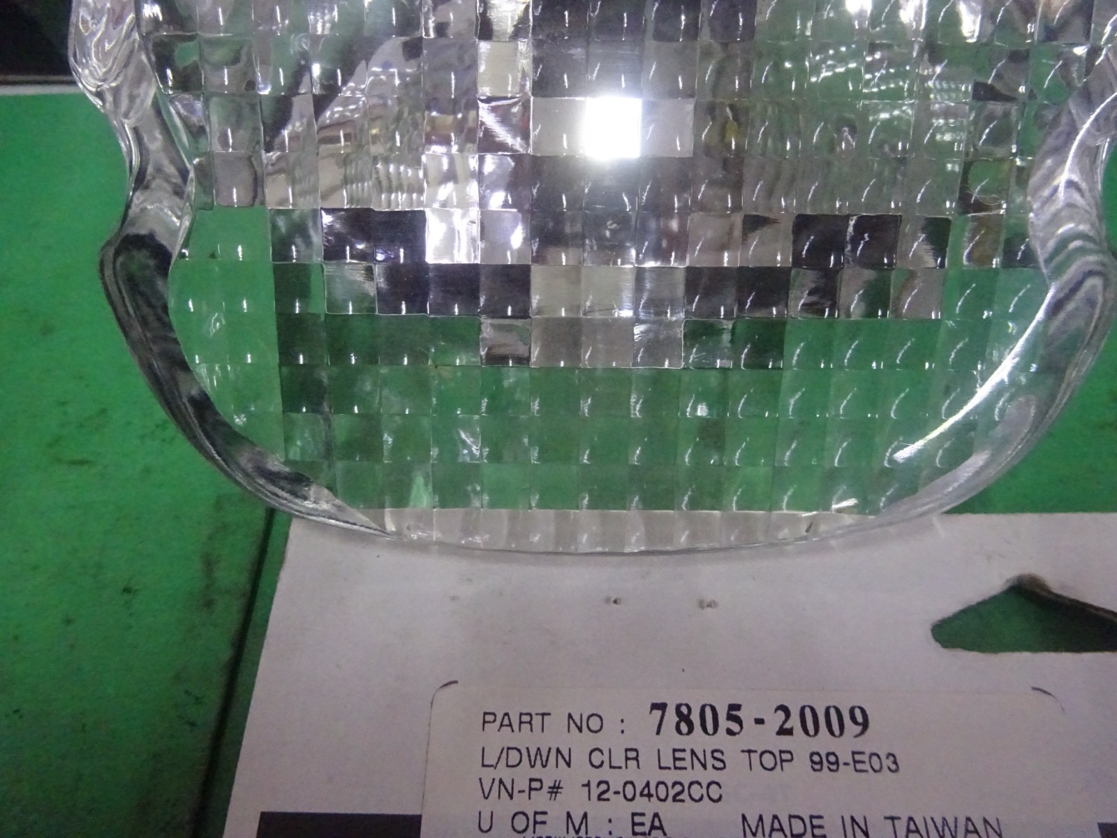 Harley BTs XLs CHOICE of Rpl 99-03 LAYDOWN CLEAR TAILLIGHT LENS TOP/BOT WINDOW