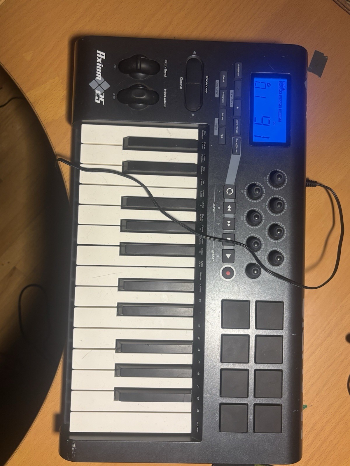 M-Audio Axiom 25-Key Semi-Weighted USB Midi Keyboard Controller