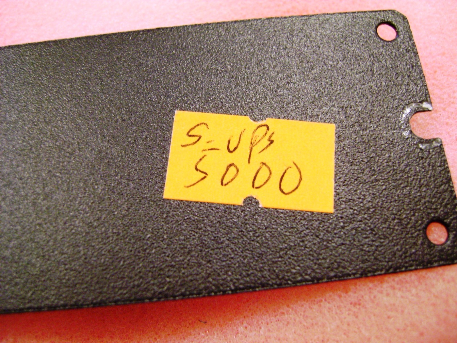 APC Smart-UPS 5000 UPS SU5000RMT5U Accessory Port Access Door