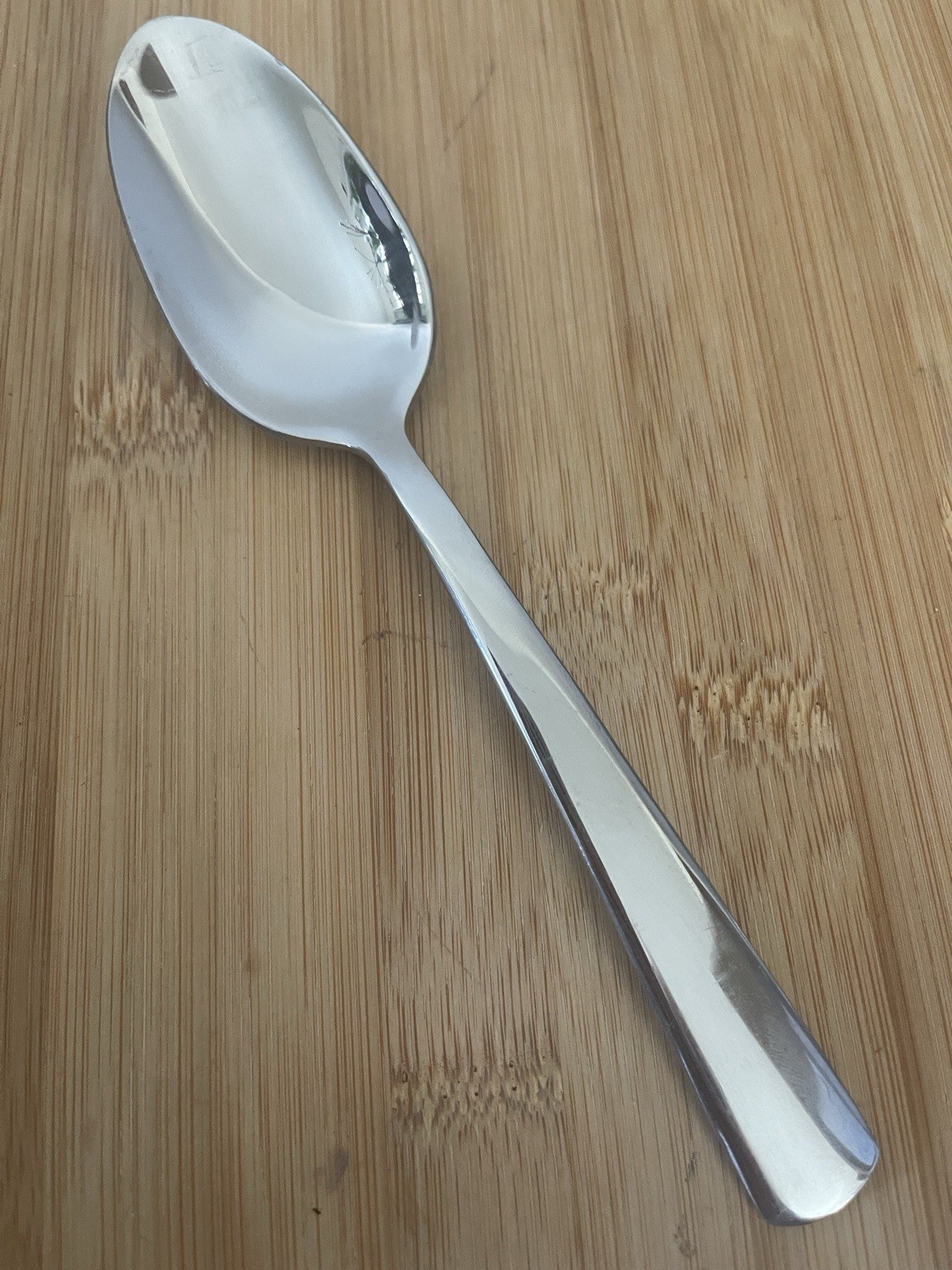 Oneida NOCHA Glossy Stainless Flared Handle Rounded Tip PLACE SOUP SPOON 7”