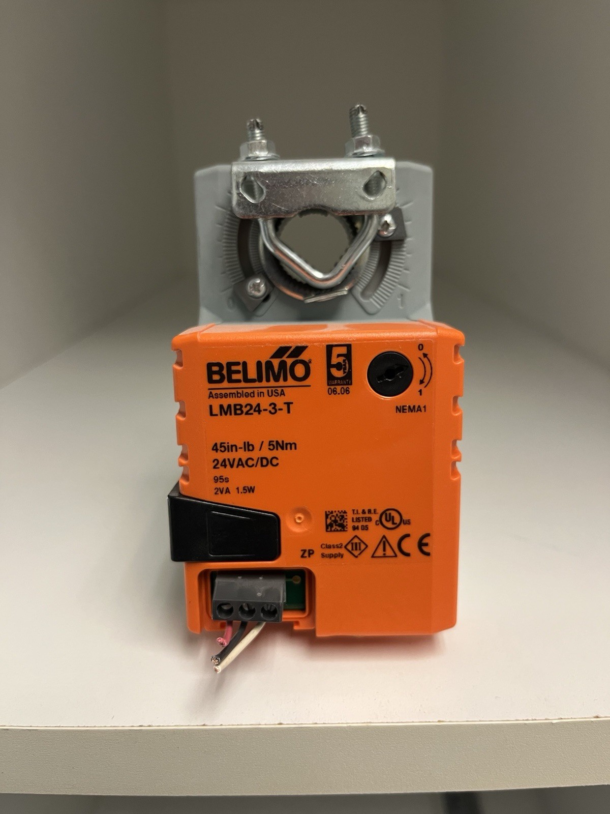Belimo LMB24-3-T HVAC Damper Actuator, 24 VAC/DC, Corded Electric