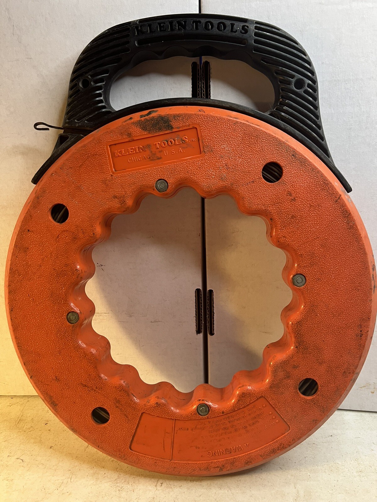 Electrician FISH TAPE ~ KLEIN TOOLS SPEEDWAY 120-FOOT  FLAT STEEL 50211