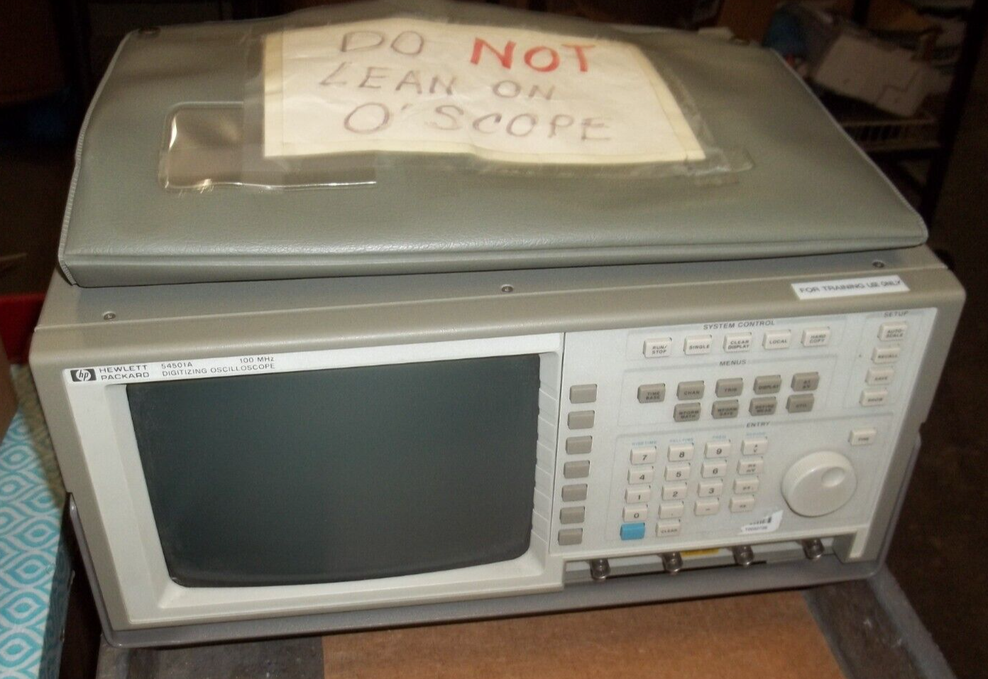 HEWLETT PACKARD 54501A DIGITIZING OSCILLOSCOPE 100MHz (694)