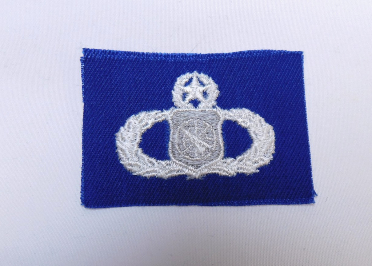 US Air Force Vintage USAF Master Weapons Control Royal Blue Twill Military Patch
