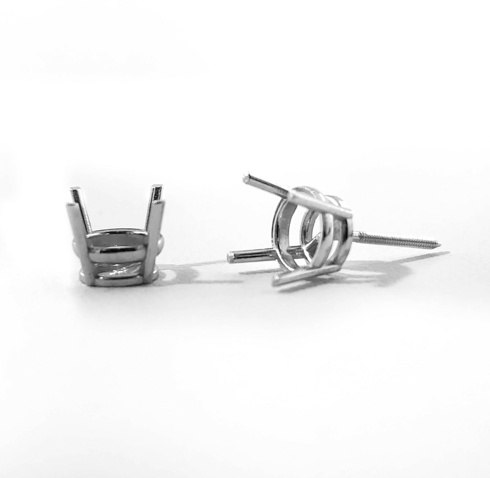 14K White Gold Stud Earring Finding Mounting Setting Round 4-Prong Basket Screw