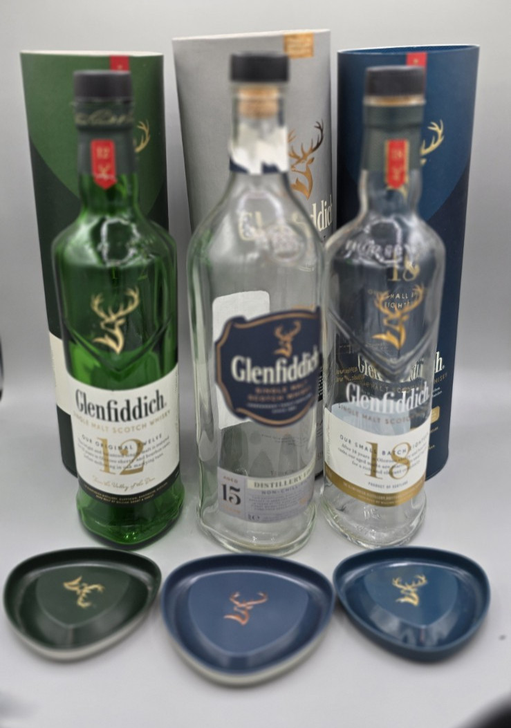 Glenfiddich Scotch Whiskey 3 Empty Bottles & Tube 12 15 18 Small Batch Single Ma