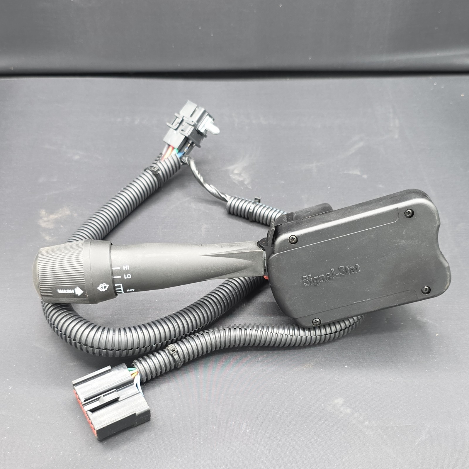 A06-32389-00 Sterling Turn Signal (A1)