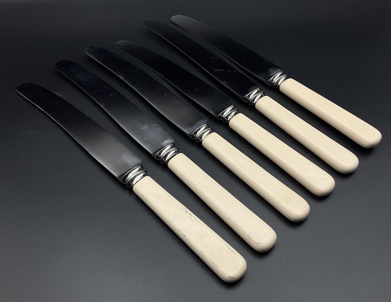 Vintage Set Of 6 Faux Bone Knives Warranted SHEFFIELD Cutlery