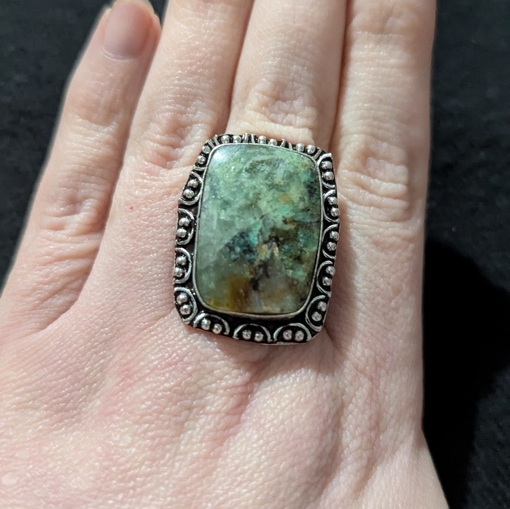 Silver Plated Green Ruby Fuchsite Gemstone Rectangle Statement Ring - Size 9.5