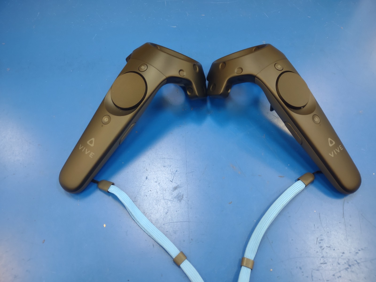 HTC VIVE VR Headset - Black (99HALN062-00)