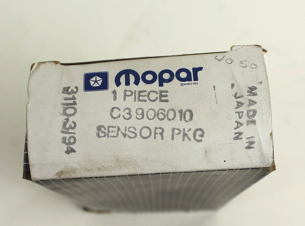 New NOS - OEM Mopar - Eagle Plymouth - Oxygen Sensor - C3906010
