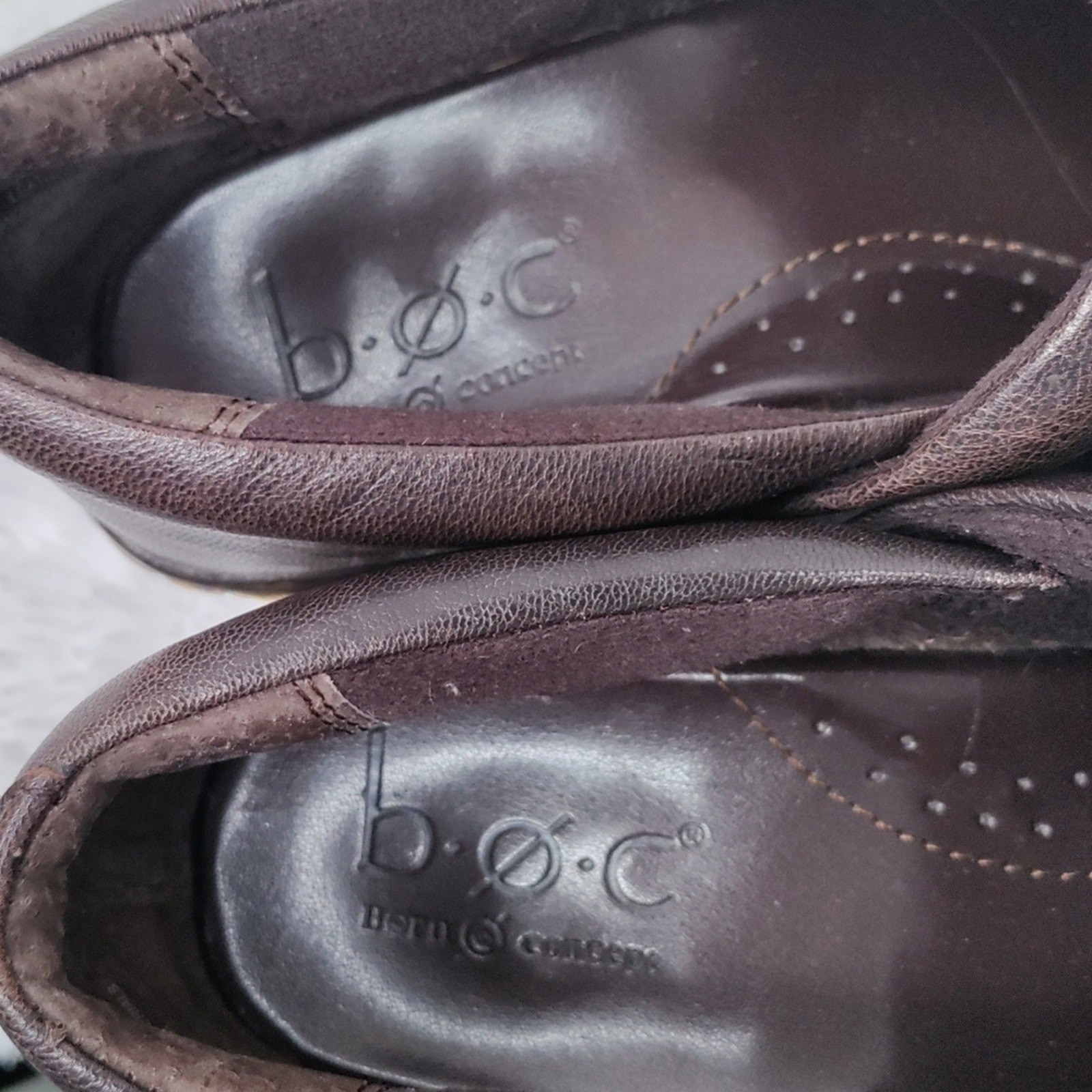 B.o.c brown clogs sz 7