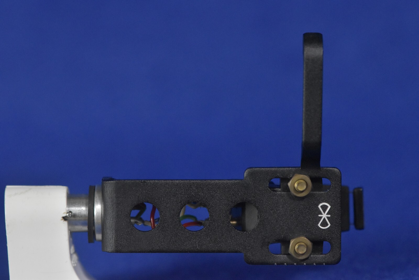 EMPIRE 1000ZE/X Cartridge W/ Headshell In Excellent Condition