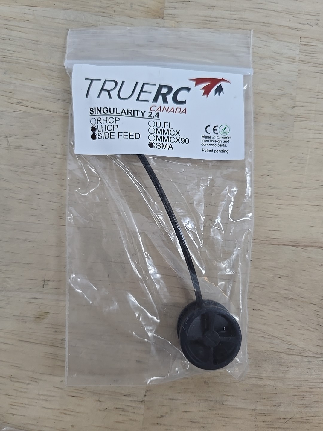 TrueRC Singularity V2 2.4/5.8 Antenna (LHCP) Side Feed SMA Connector