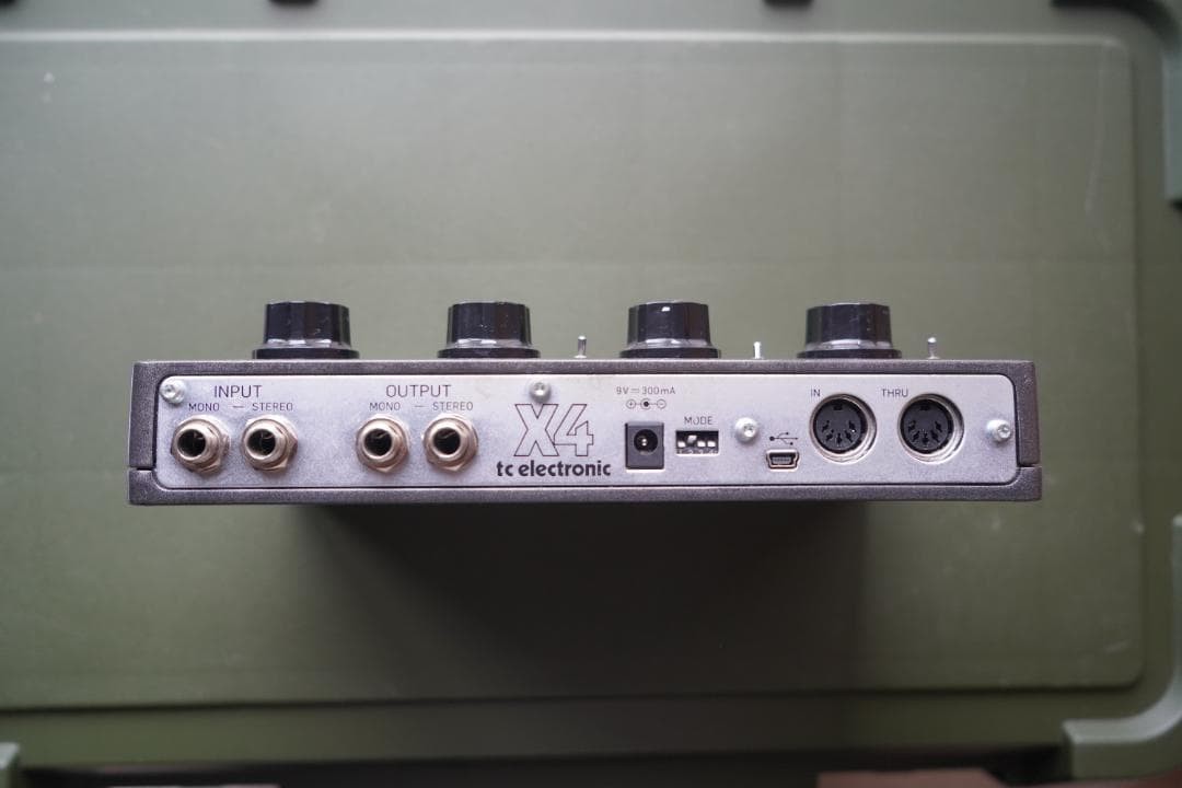 tc electronic DITTO X4 LOOPER with Power Adapter