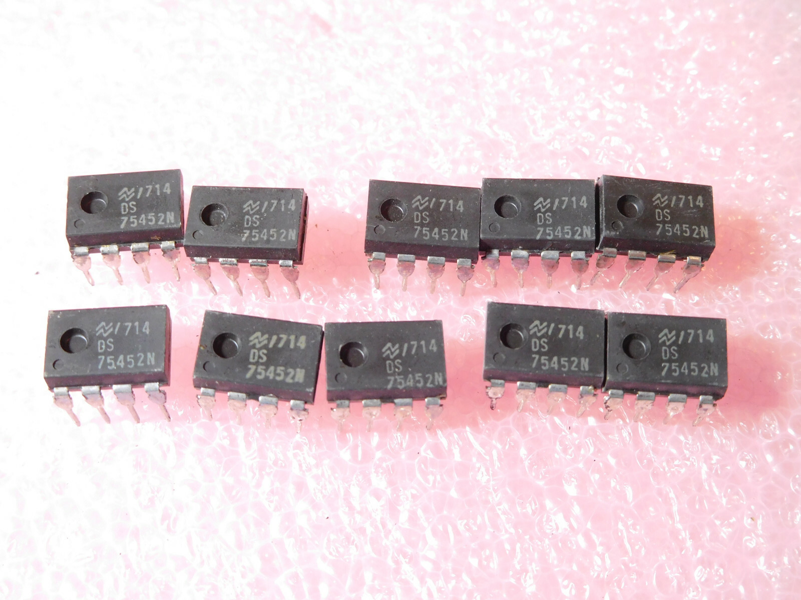 Lot of 10: National DS75452 8-pin DIP New old stock USA seller, fast ship