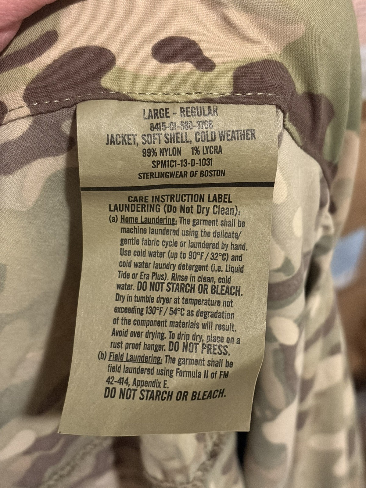 U.S. Army Multicam Soft Shell Cold Weather Jacket Size Large-Regular New