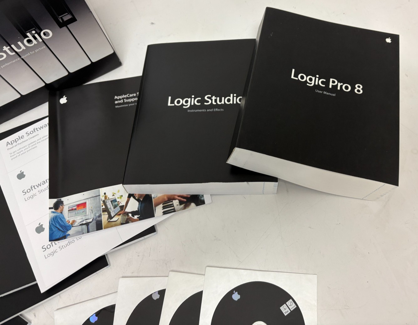 Apple Logic Studio Academic - Logic Studo/Pro 8 - MA802Z/A COMPLETE GREAT