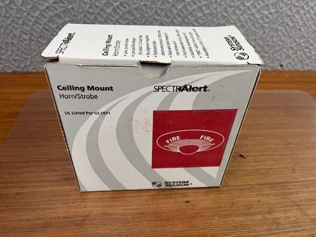 System Sensor PC2475W Horn strobe 75cd 24v, white ceiling; NEW; Free shipping