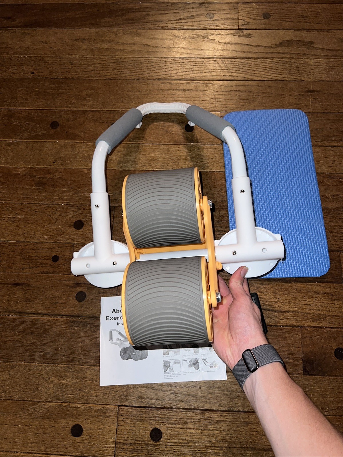 Ab Roller w Timer Double Wheel White Arm Support Foam Handles Ab Exercise Roller