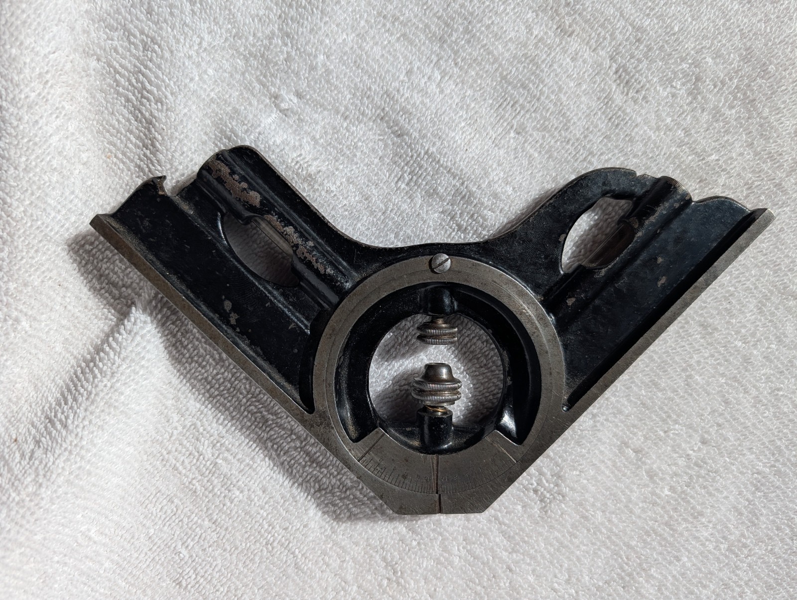 Starrett Number 16 patternmakers double protractor