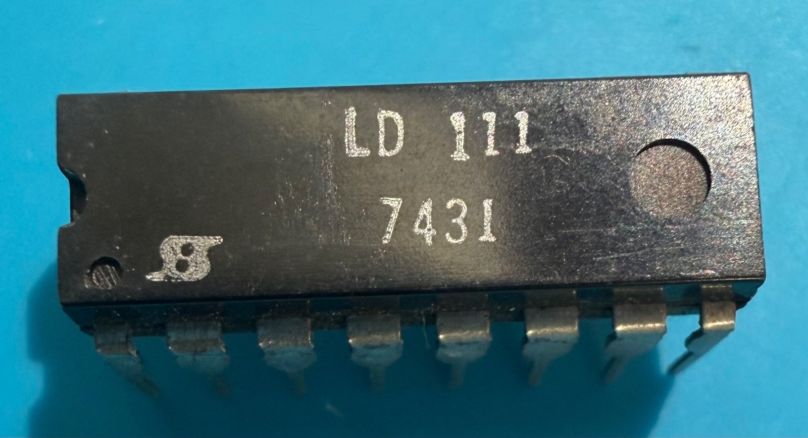 Siliconix LD 111 Integrated Circuit