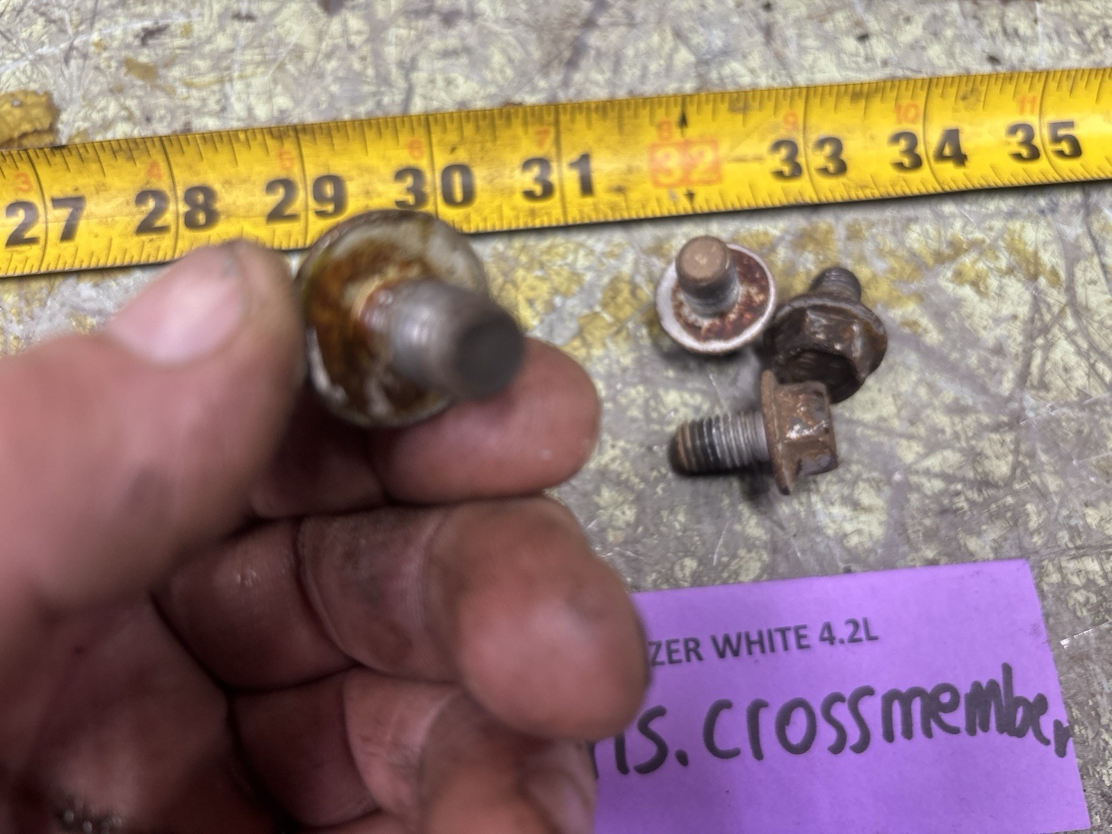 02-09 Trailblazer Transmission Cross Member Short Bolts Set Of 4