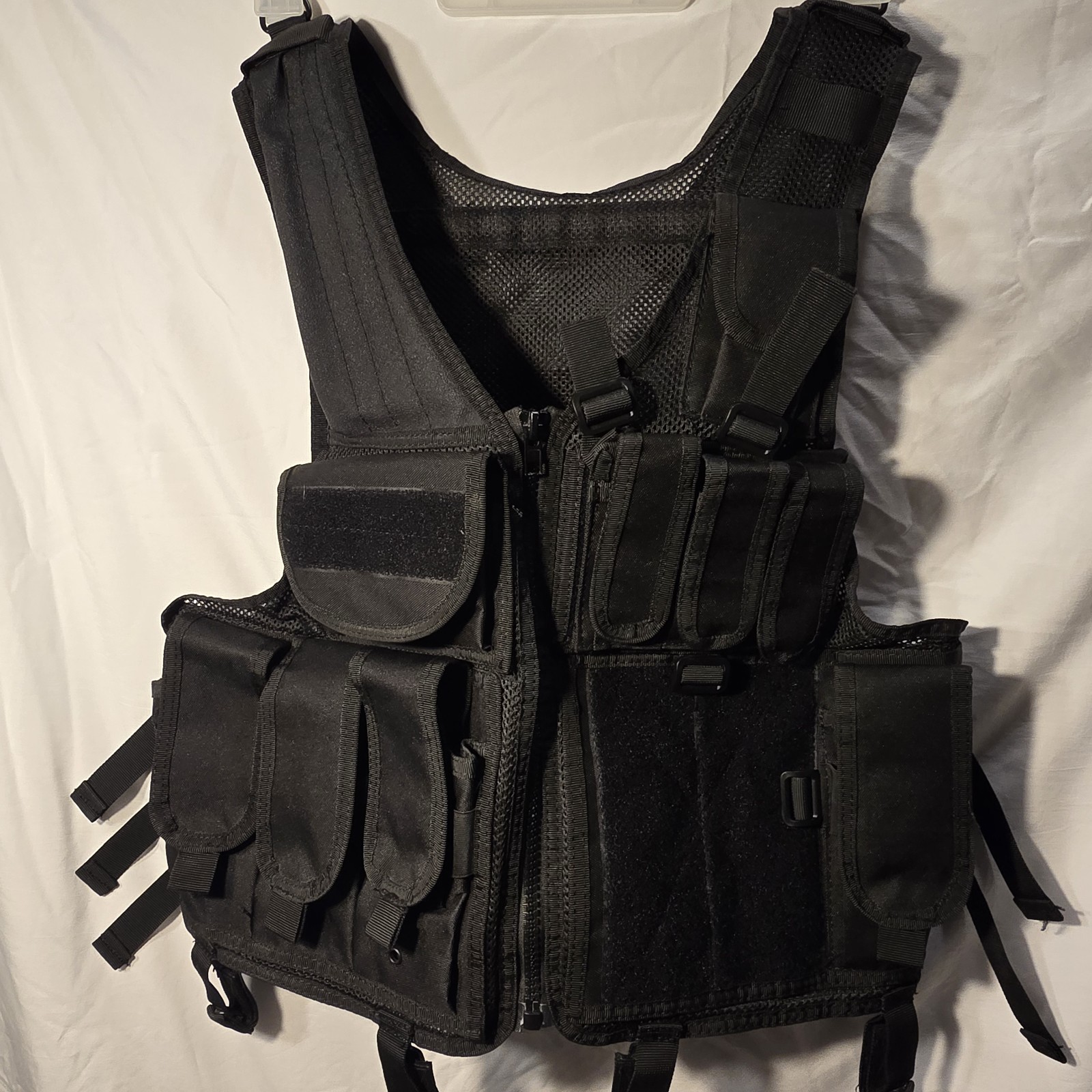 Yakeda Tactical Vest Wargame Body Armor Sports Wear Hunting Vest CS Outdoor