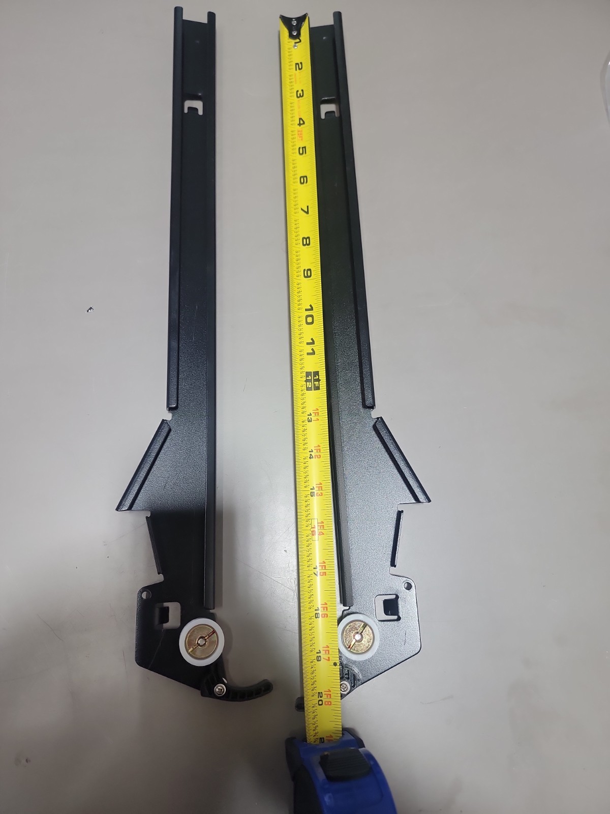 TCN Vending Machine Rails To Hold Shelf
