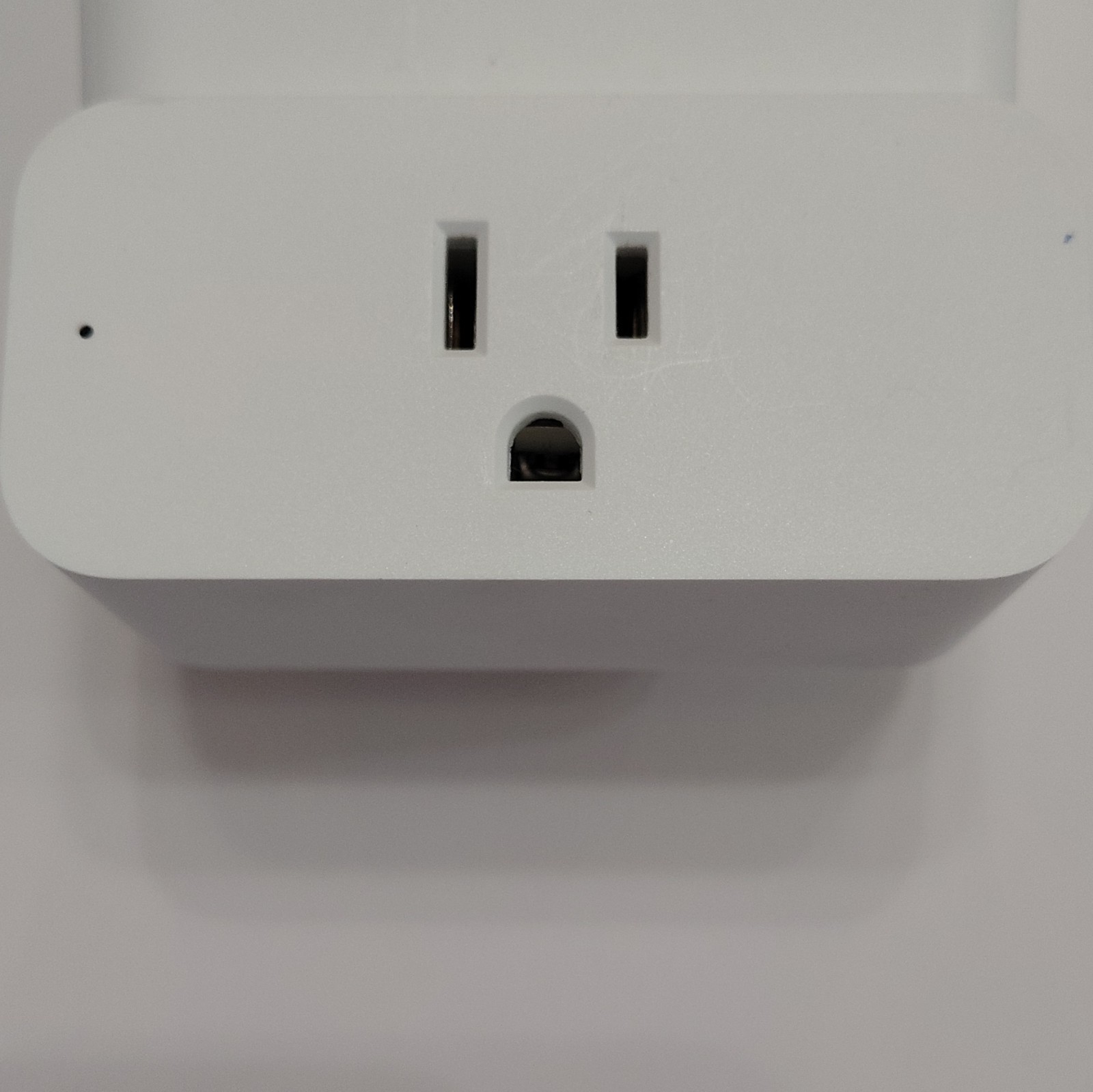 Amazon Smart Plug Wi‑Fi Indoor Type B White Alexa Compatible HD34BX