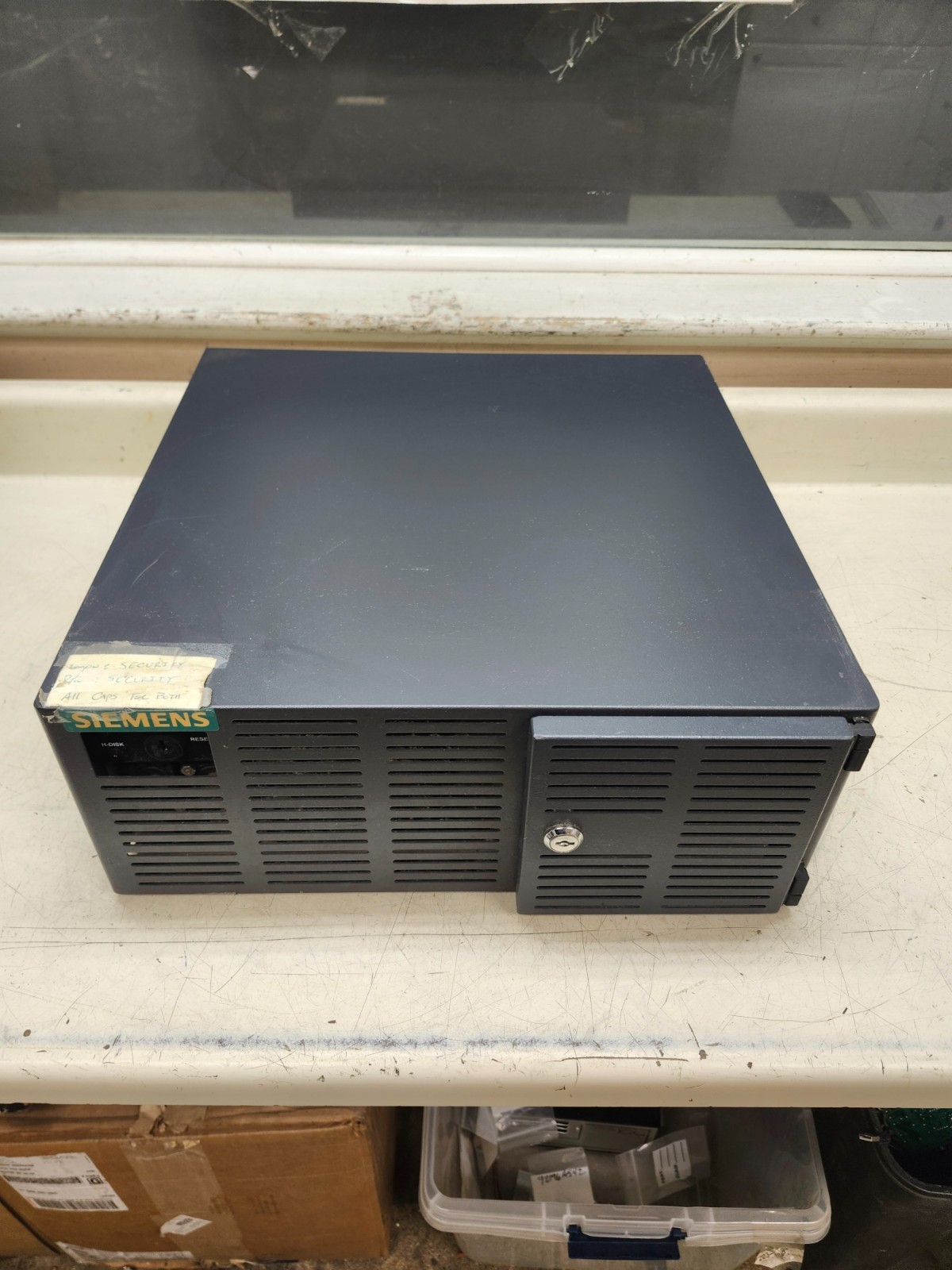 Siemens Comark Signal System Control Unit P/N: 06-UL864-001 FREE SHIPPING