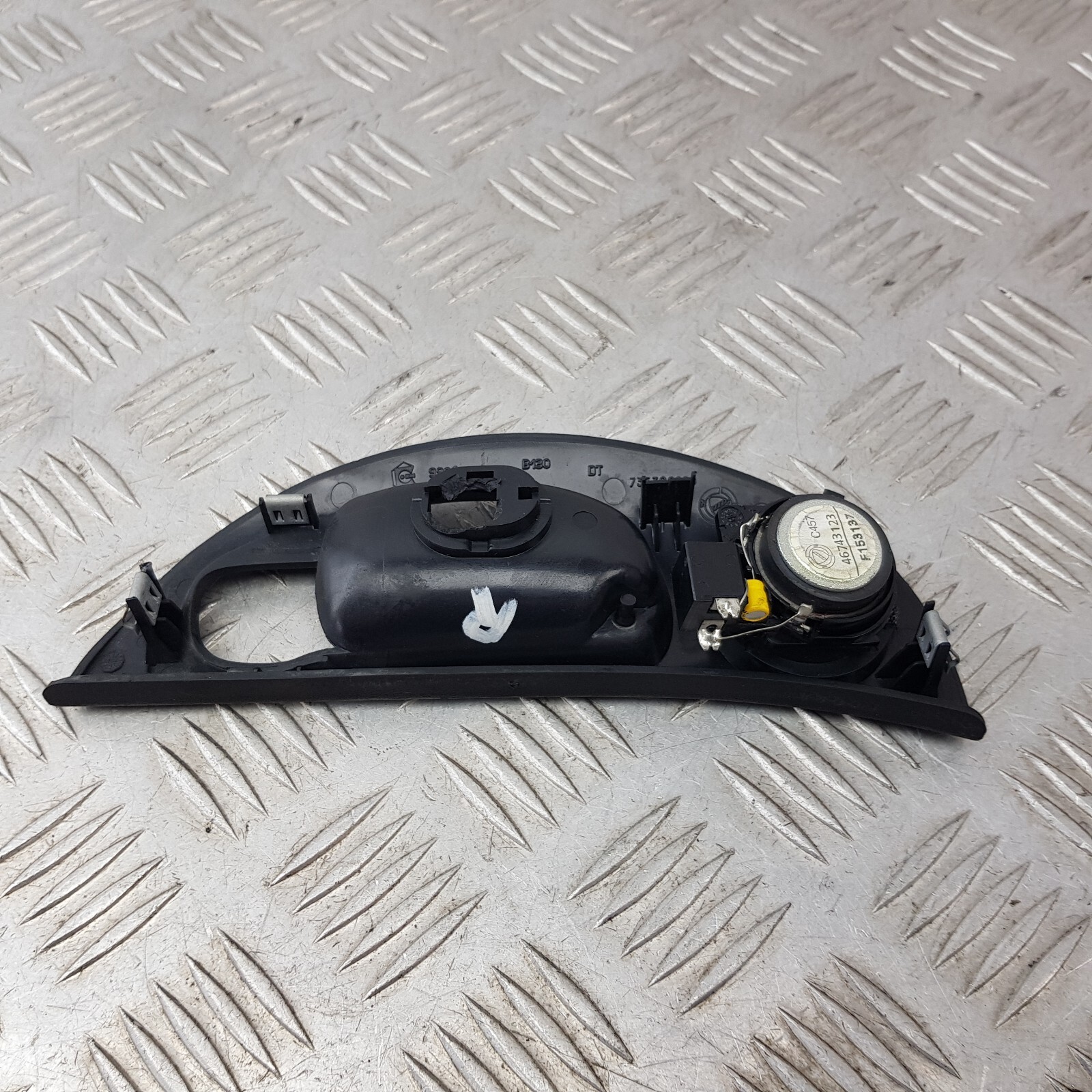 ALFA ROMEO GT TWEETER SPEAKER RIGHT DRIVER SIDE 2007