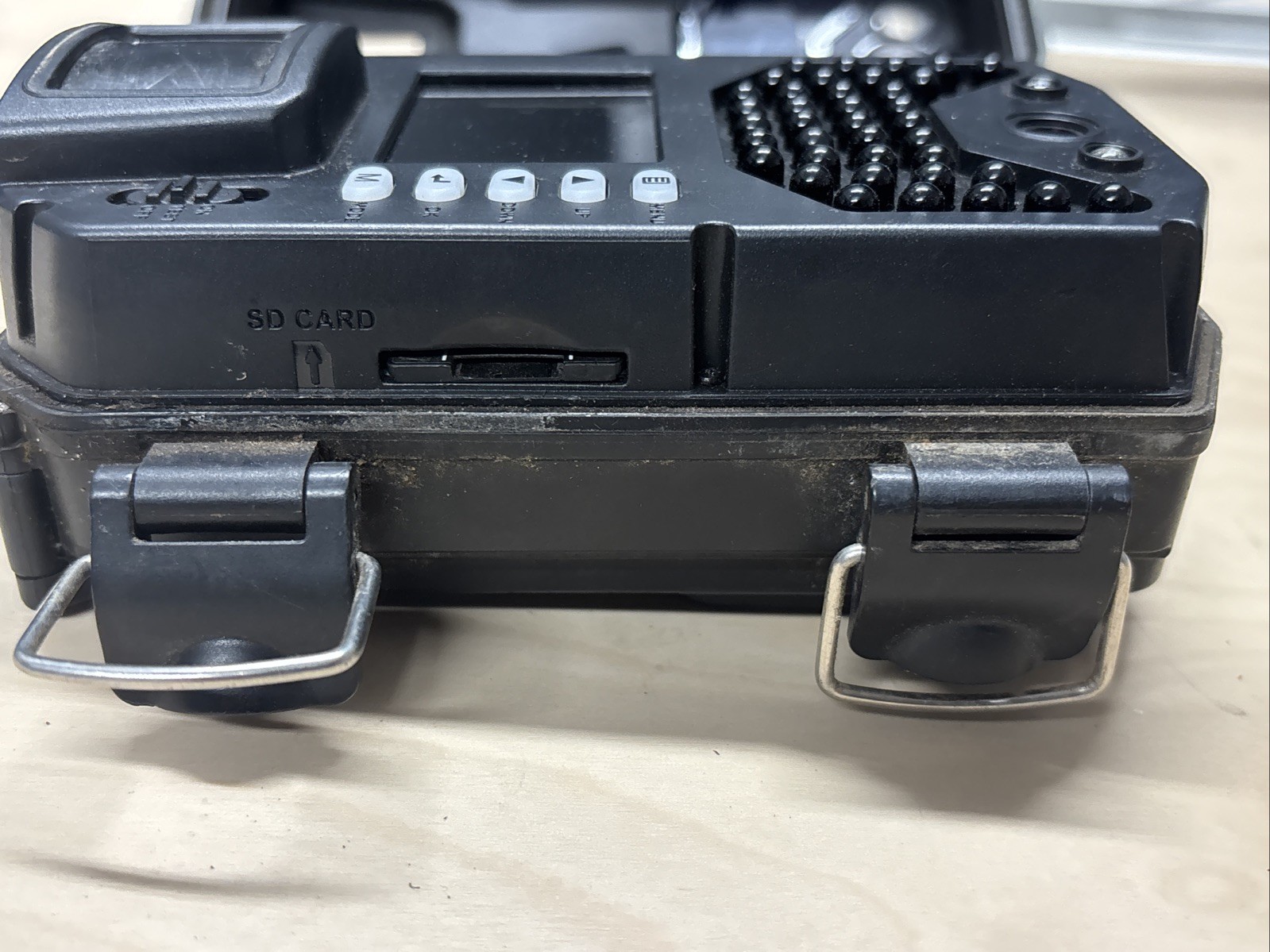 iZeeker iG200 Trail Cam NO CARD