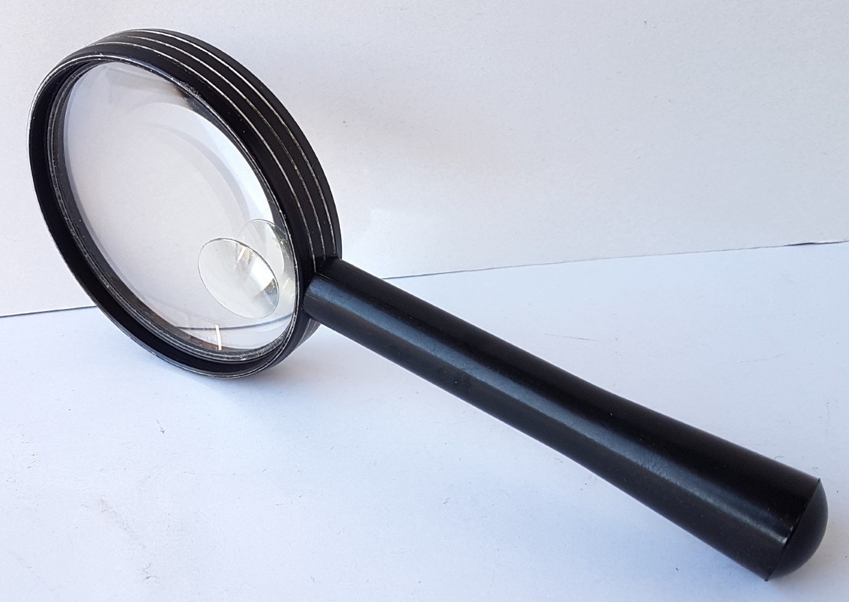 Magnifying Glass / Sheet Fresnel Lens/Magnifying Glass, Wood, Um 1950 M149