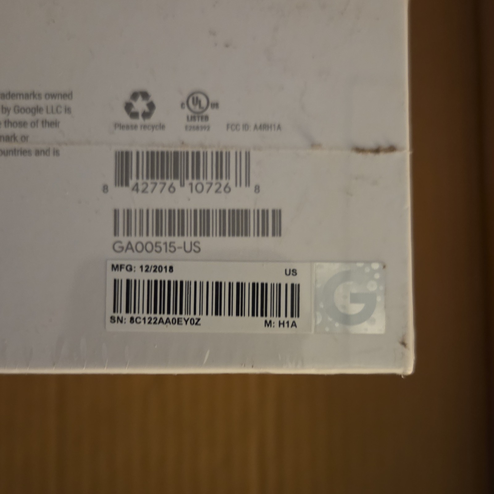 Google Home Hub Smart Display GA00515-US Wi-Fi Google Assistant Compatible