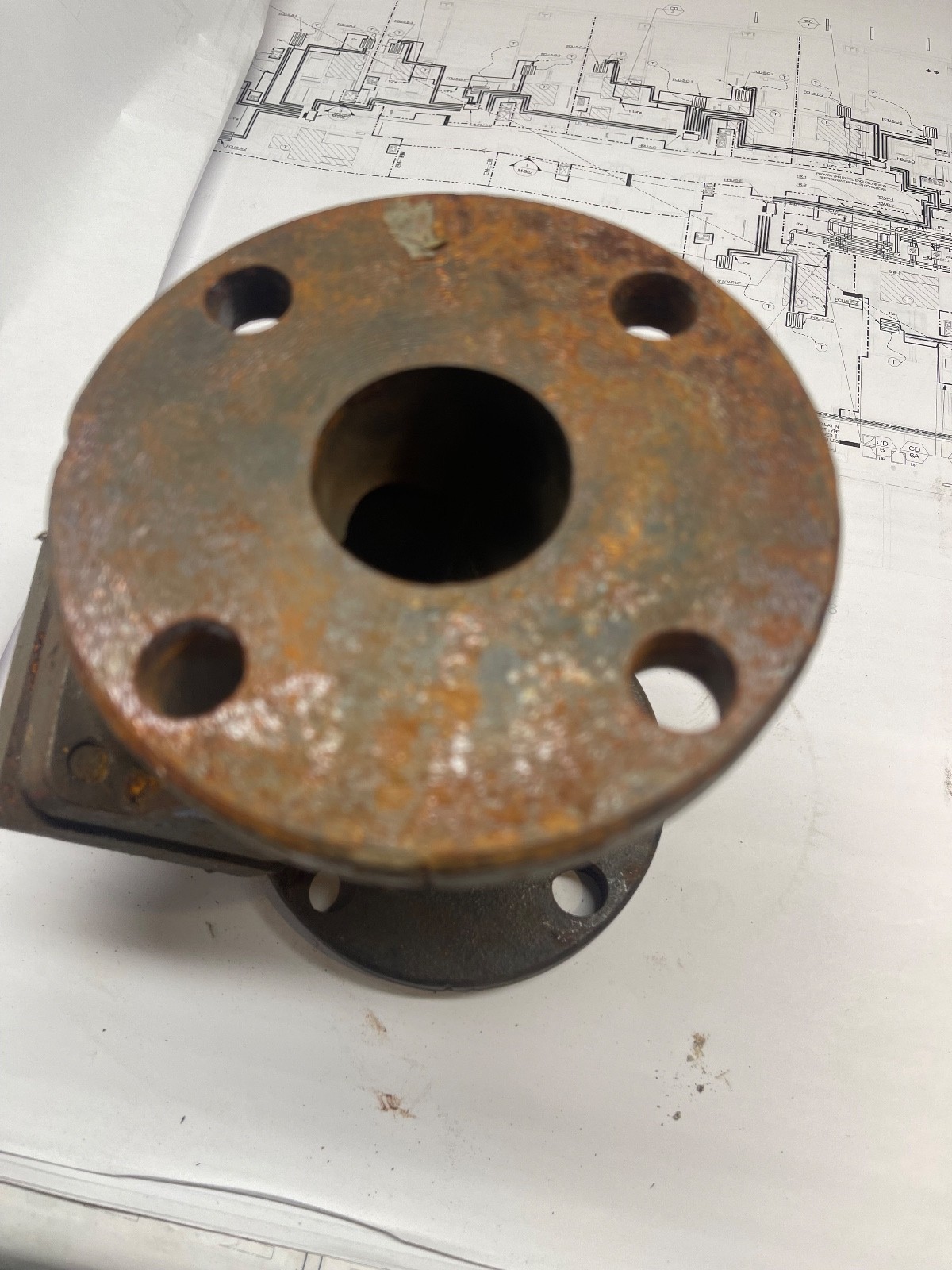 Mueller 275801 Y Strainer 2" Pipe, Flanged, Cast iron