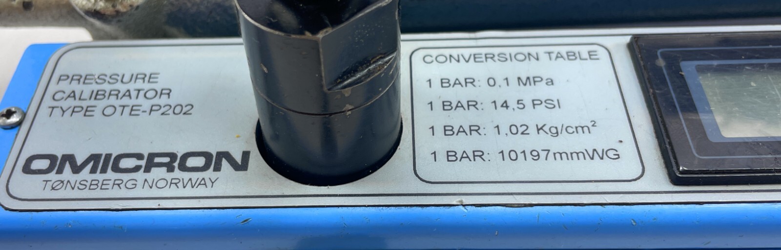 Omicron OTE-P202 Pressure Calibrator Pump