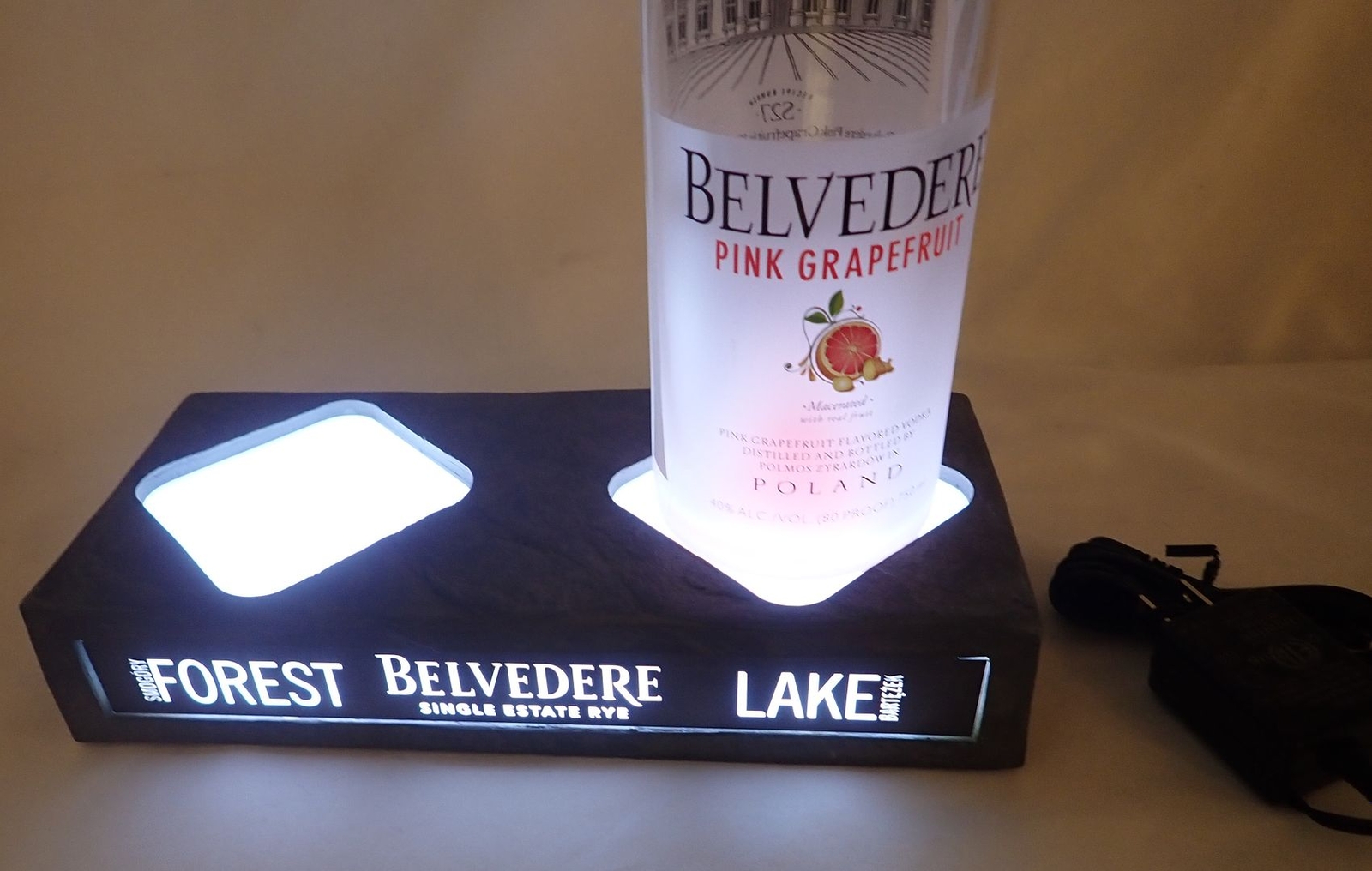 New Barware BELVEDERE VODKA LIGHT UP BOTTLE  GLORIFIER Forest Lake