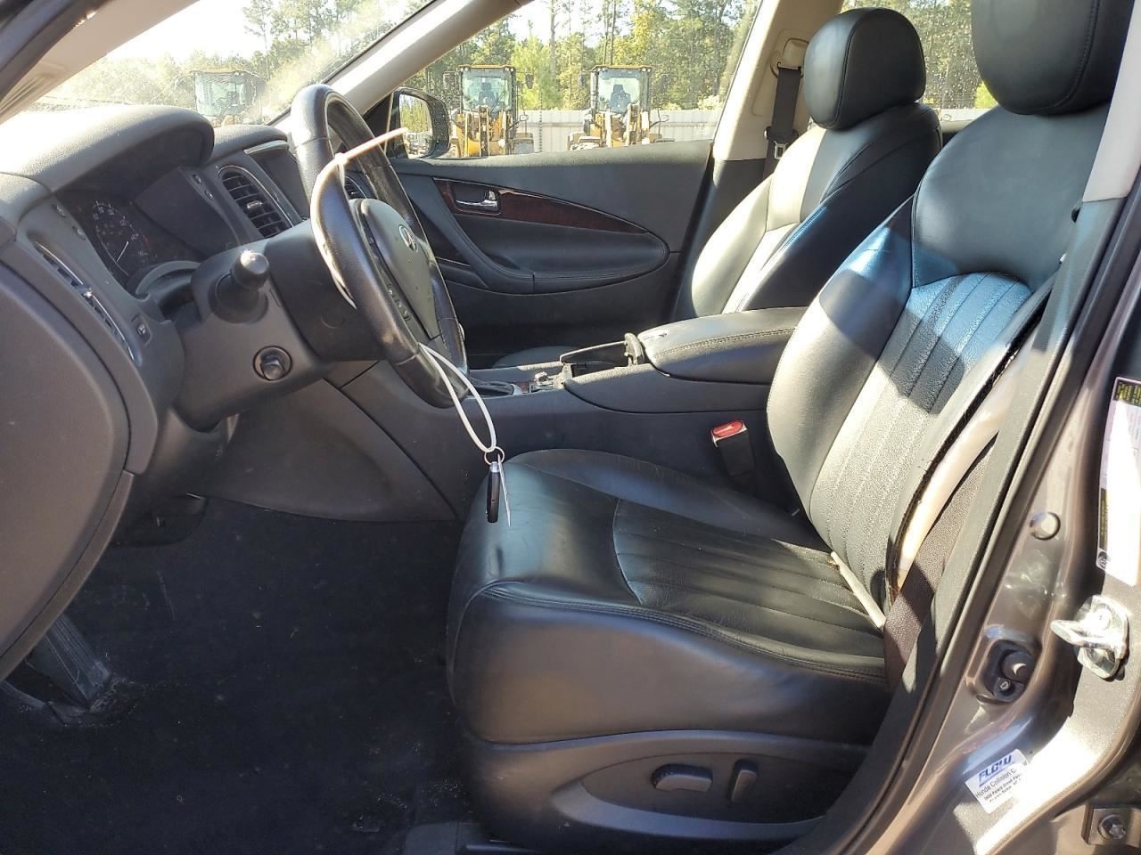 QX50 2017 Glove Box 4916089