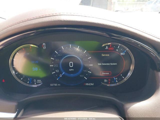 XTS 2016 Glove Box 4793943