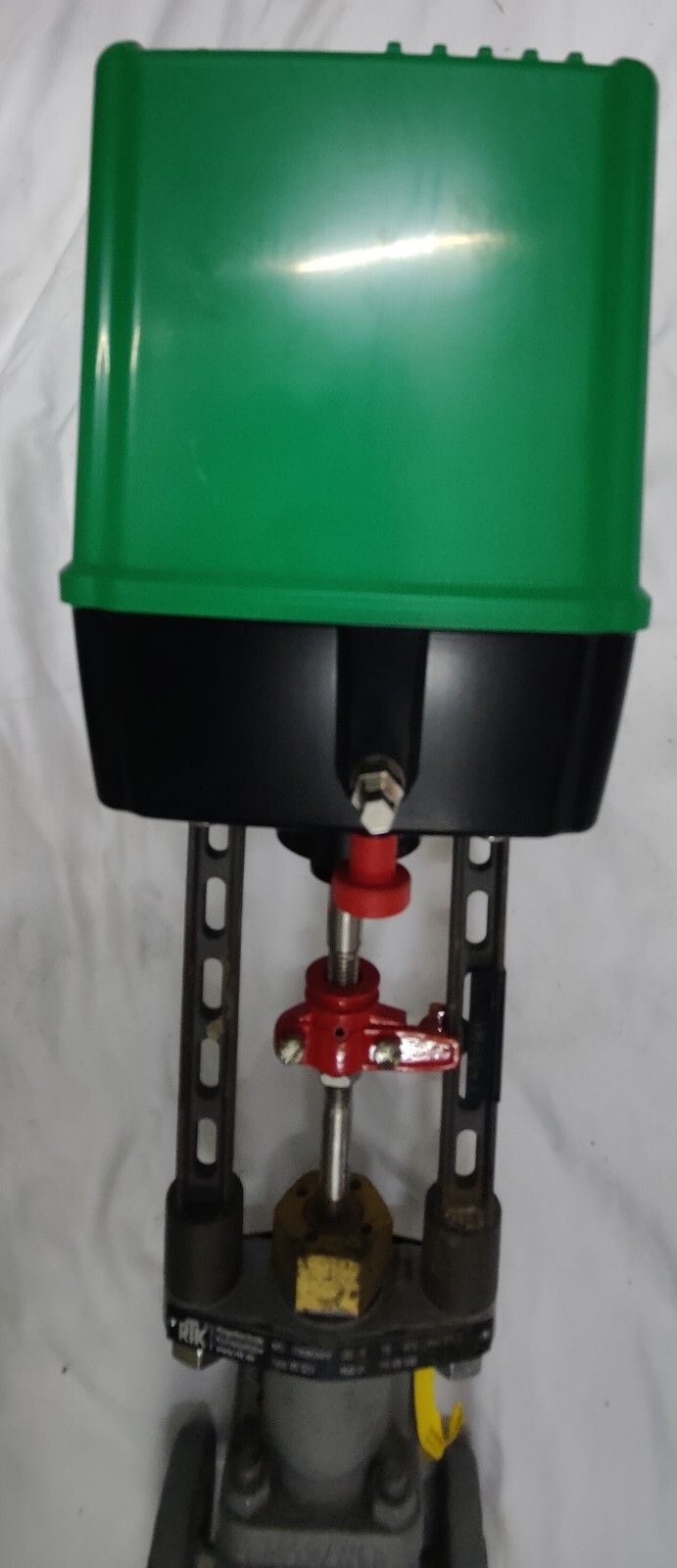 RTK Electric Actuator REact 30E -028 WITH MV 5211 REflex 2-way control valve