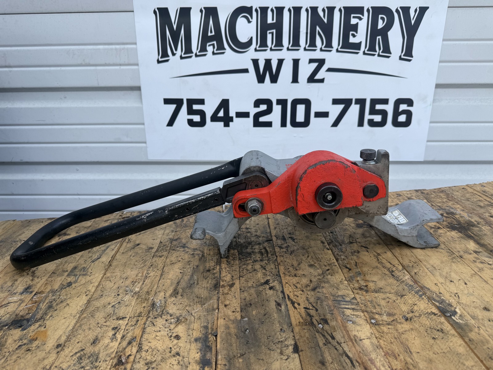 RIDGID 916 Power Drive Roll Groover For 300, 535 1-1/4"- 6" PIPE  New Style