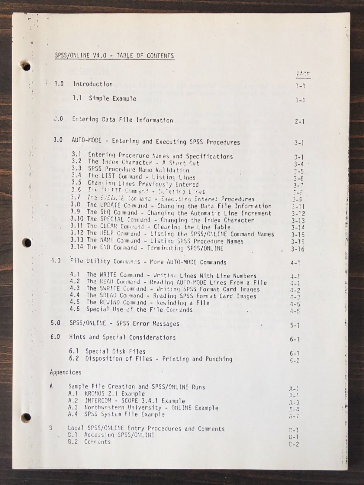 SPSS / Online Version 4.0 Users Guide by Northwestern University (1975)