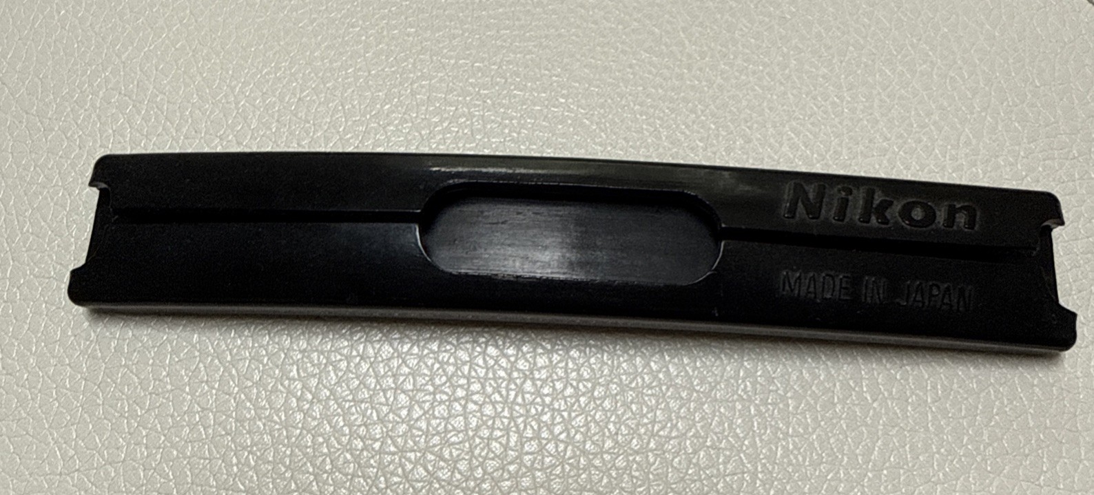 Nikon - Rubber Neck Pad for 1cm Camera Strap - Replacement Part - Vintage