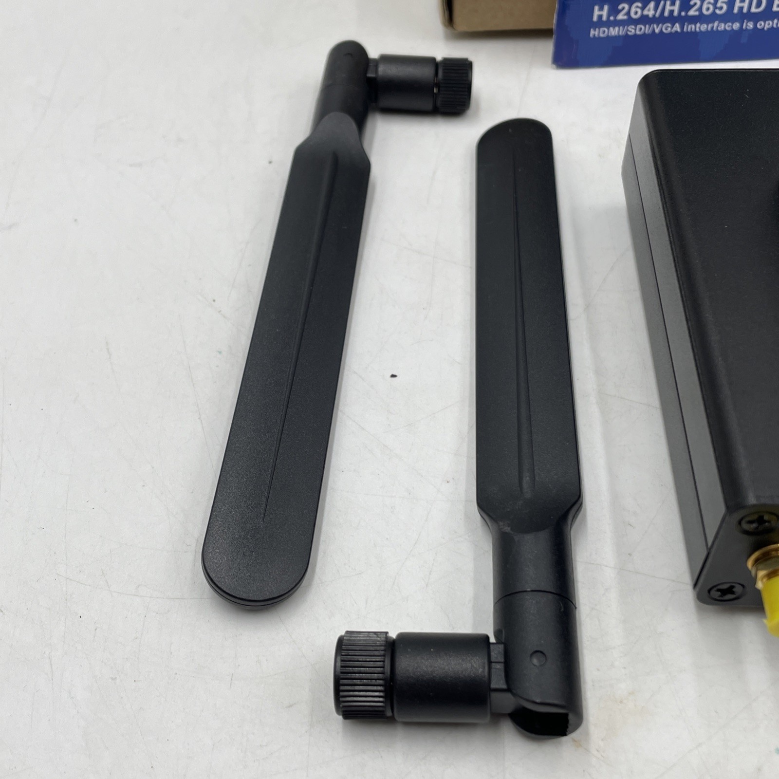 URayTech UHE265-1WB H.265 Wireless HDMI Video Encoder RTMP SRT Live Stream 1080p