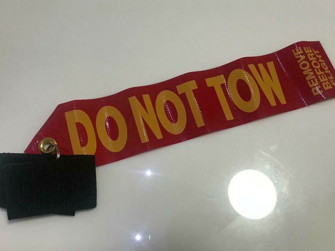 "Do Not Tow" Streamer by DeGroff Aviation, p/n 5813