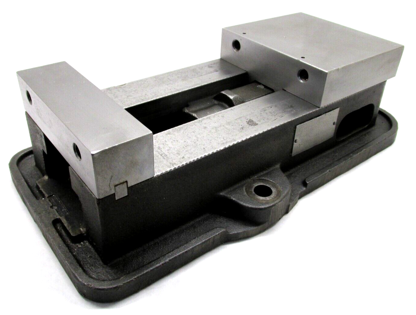 KURT ANGLOCK 6" MILLING MACHINE VISE - #D60